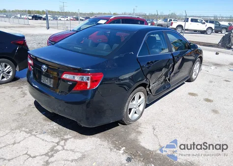 2014 Toyota Camry Se z USA, uszkodzony, nr VIN 4T1BF1FK9EU808865